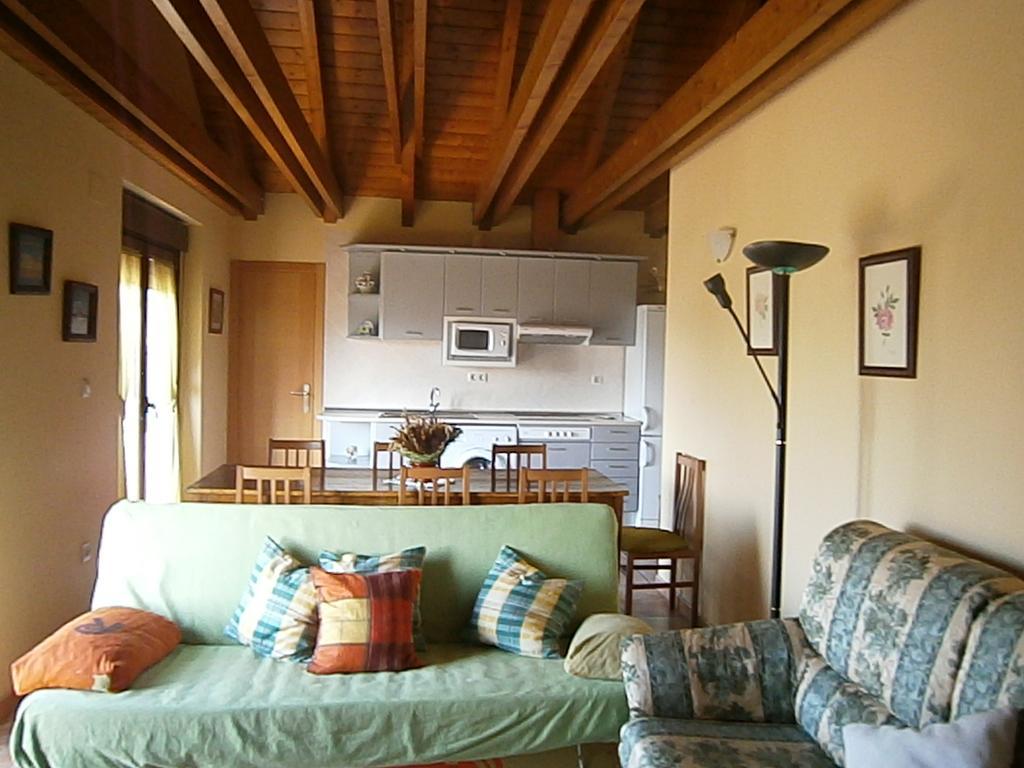 Casa Miguel Periz Appartement Sorripas Buitenkant foto